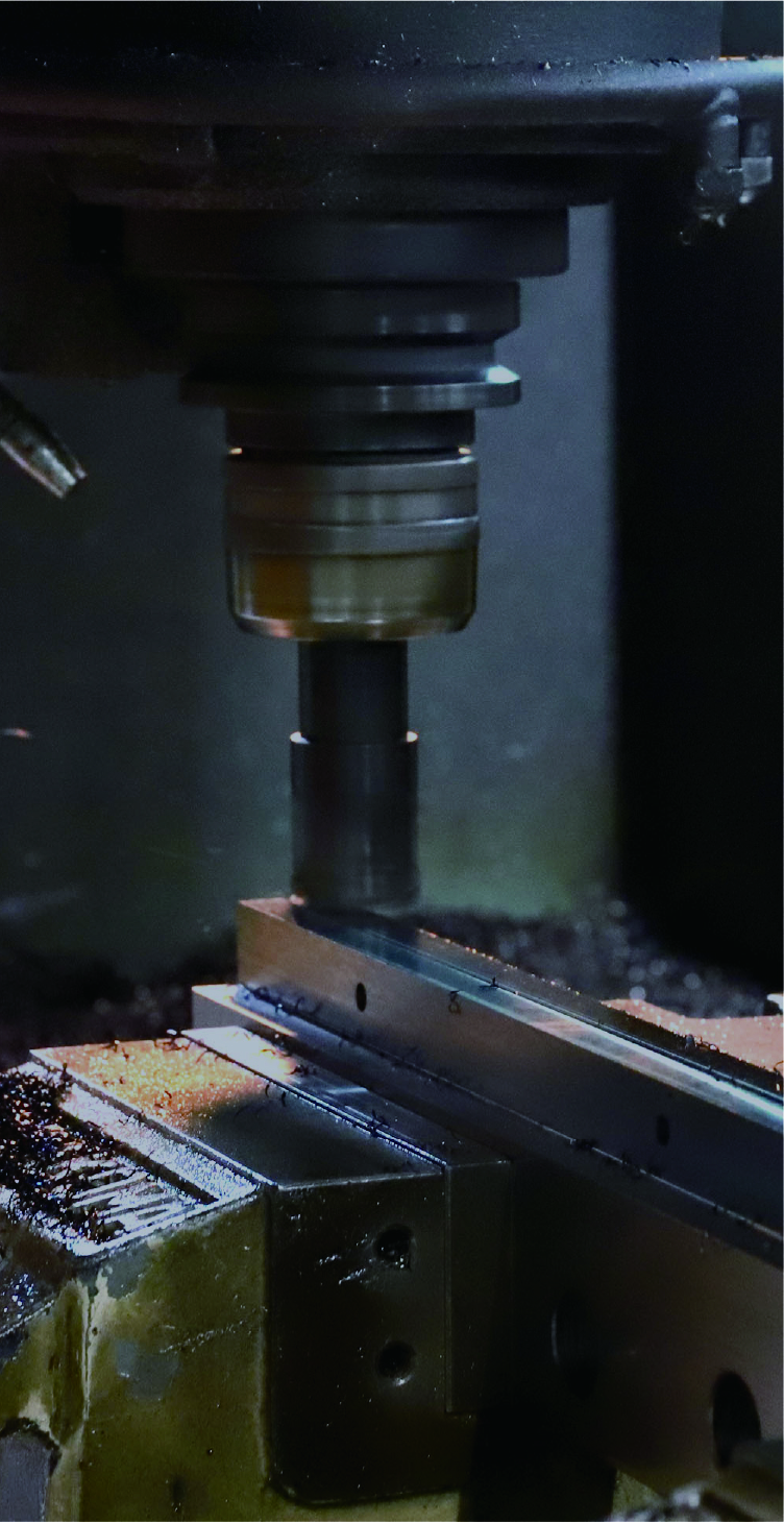 株式会社ヤマダ｜創業60年以上 研削・切削加工｜ダイセット制作・超